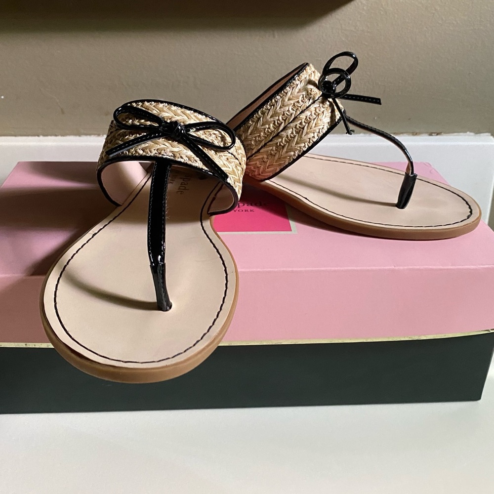 New In Box KATE Spade Callie Bow Sandal Size 7.5 B